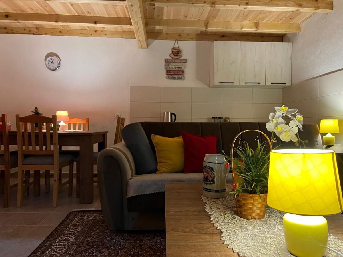 Laf Guest House Колашин Экстерьер фото