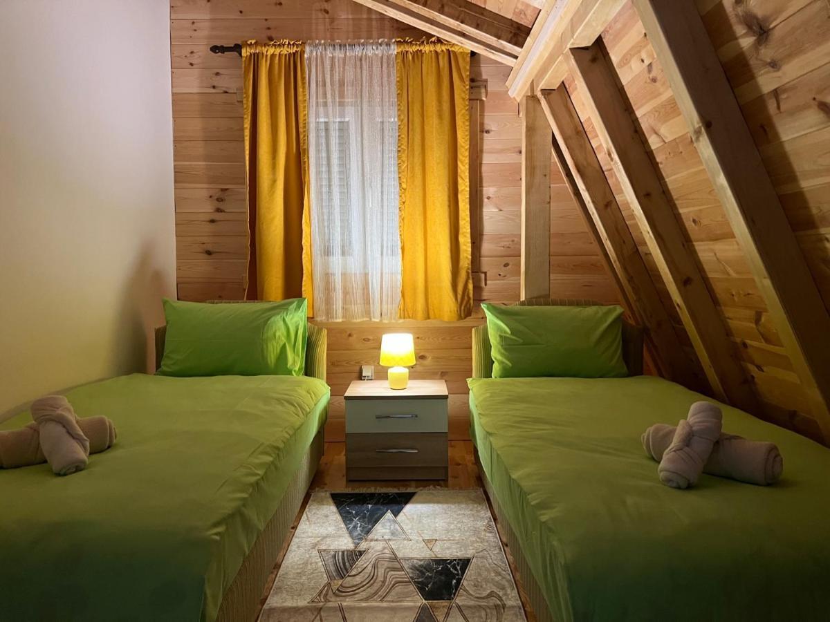 Laf Guest House Колашин Экстерьер фото