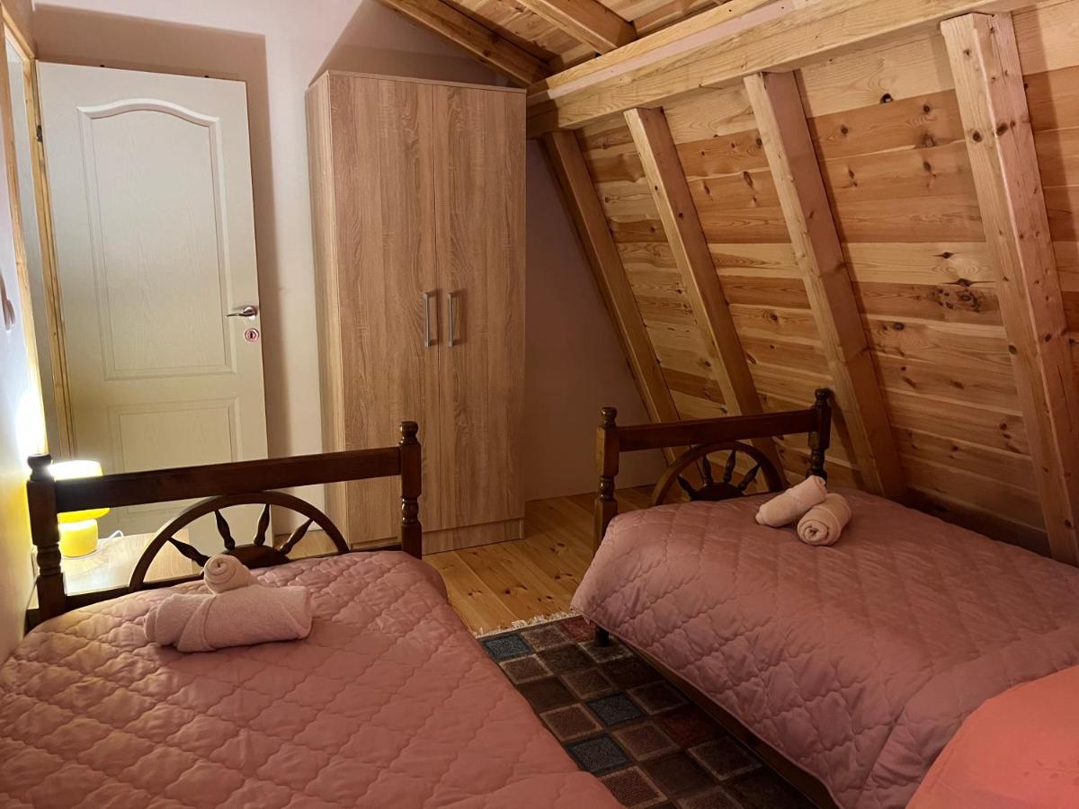 Laf Guest House Колашин Экстерьер фото