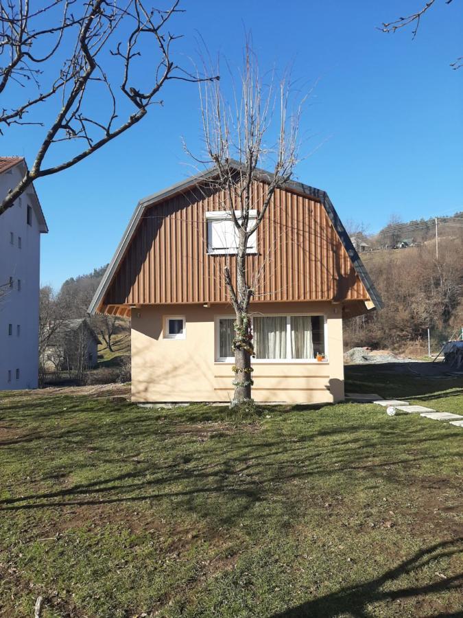 Laf Guest House Колашин Экстерьер фото